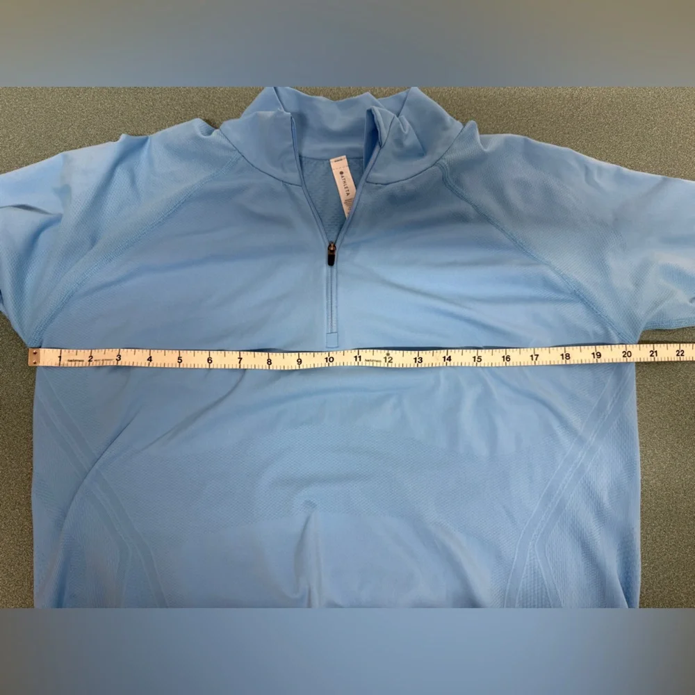 Athleta Light Blue Quarter Zip Athletic Top Women’s XL - Picture 6 of 6
